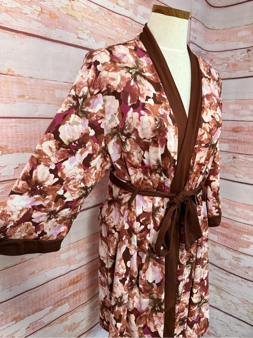 NICOLE Miller Floral Tie Robe - Picture 3 of 5